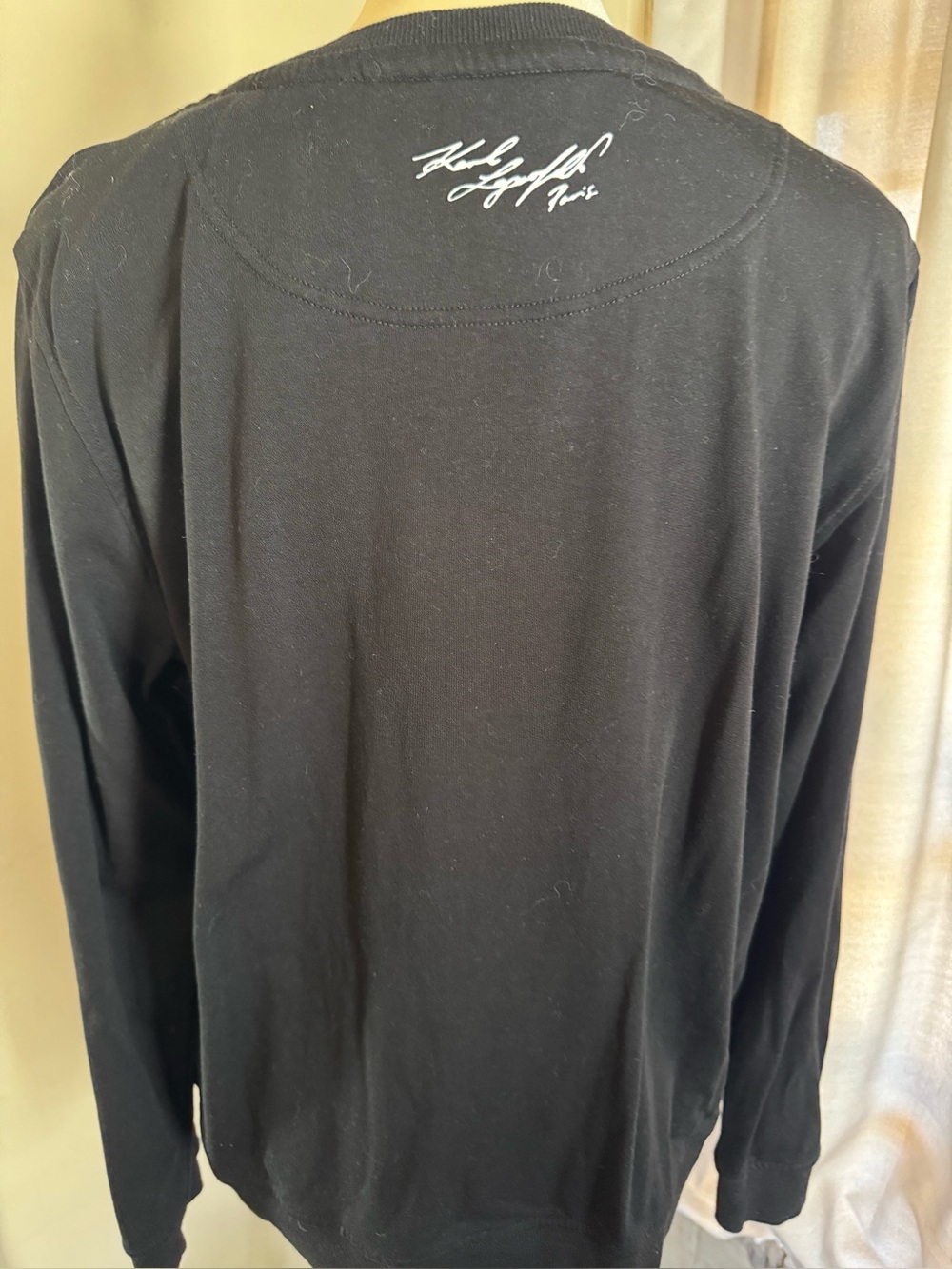 Karl Lagerfeld Black Crewneck Sweatshirt with Signature Cartoon Graphic Size M - Picture 14 of 14